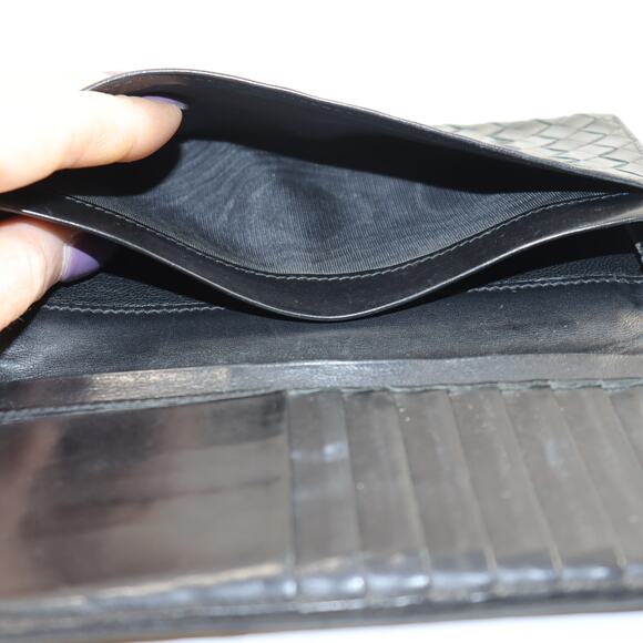 Bottega Veneta Black Intrecciato Leather Wallet - Picture 9 of 11